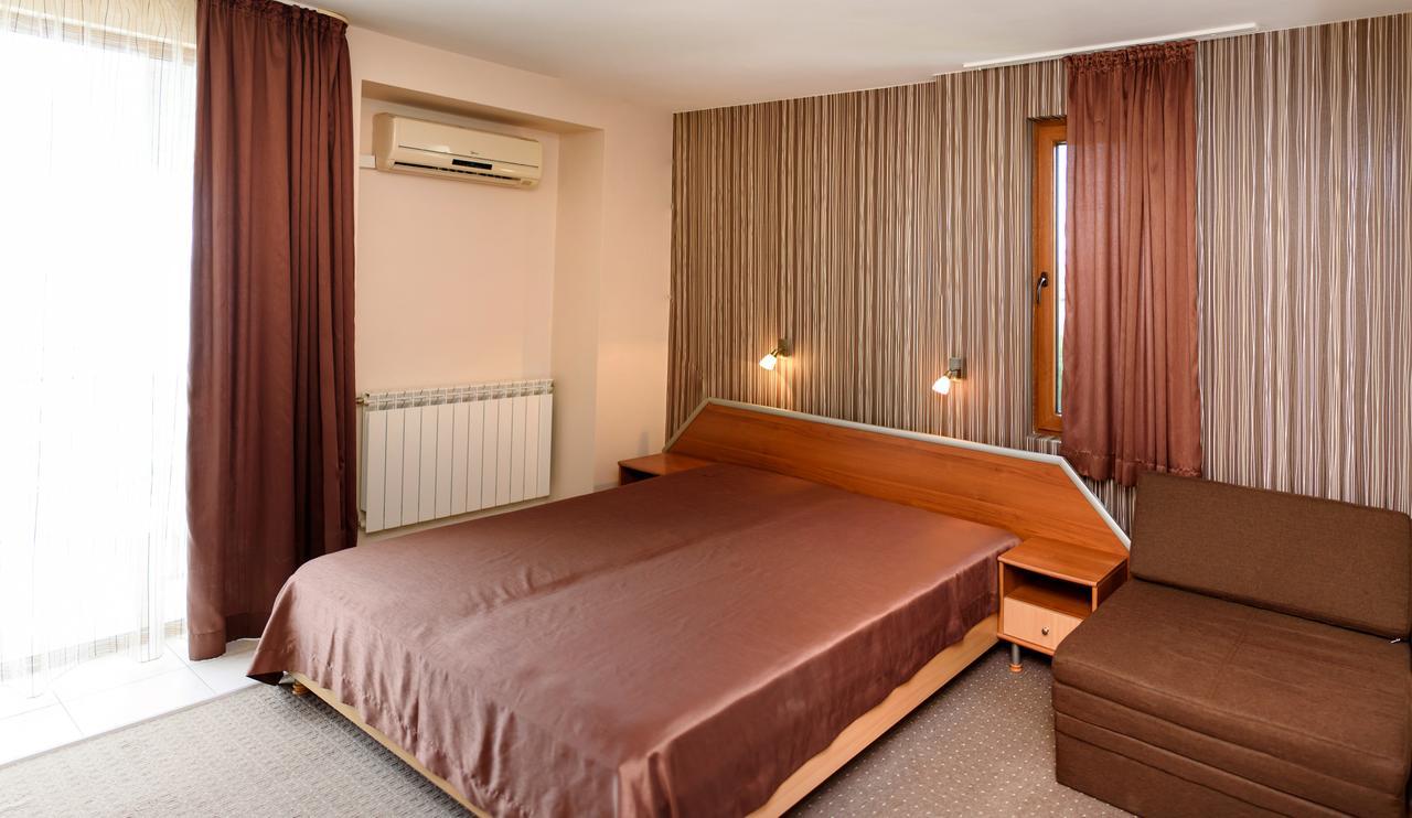 Guest House Ianis Paradise Nesebar Ngoại thất bức ảnh